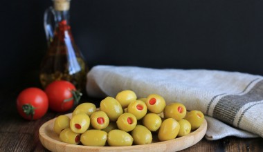 ZEYTHIN YEŞİL BİBERLİ 1KG